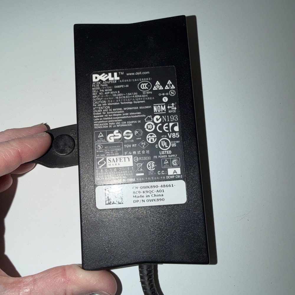 Genuine Dell 130w Charger Latitude Laptop AC Adapter 19.5V 6.7A Not Tested